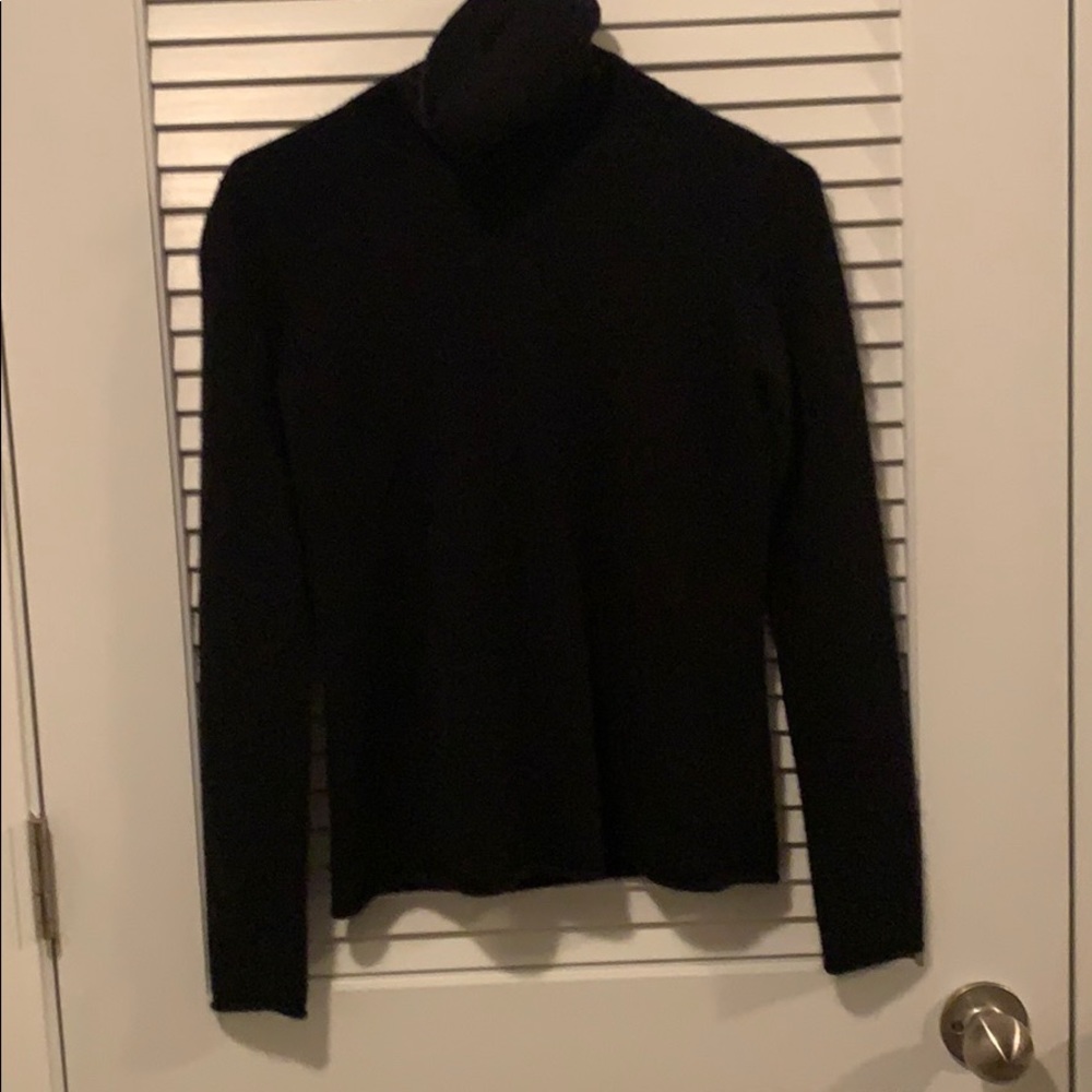 Cashmere sweater